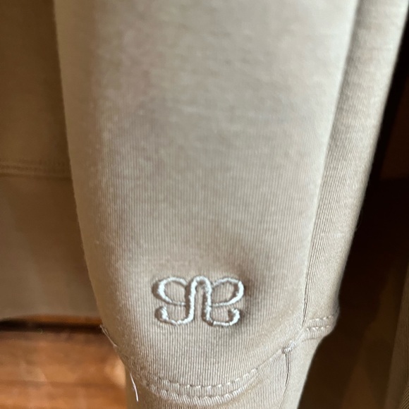 Albion fit sportswear - Picture 4 of 5